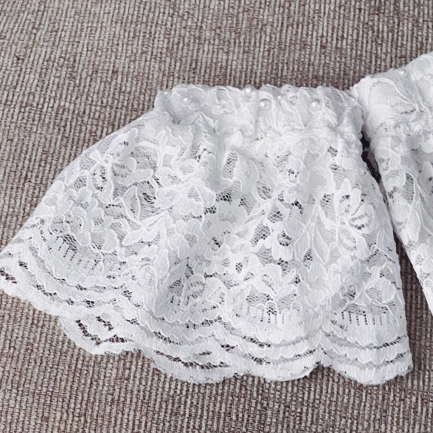 Wispy Lace Cuffs